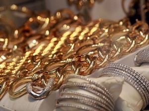Domestic gold price set new record